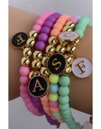 Bracciale realizzato a mano vari colori con lettera