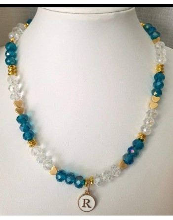 Collana perline trasparenti e verde  con ciondolo lettera