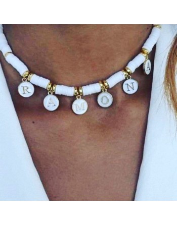 Collana realizzata a mano con gommini bianco e nome