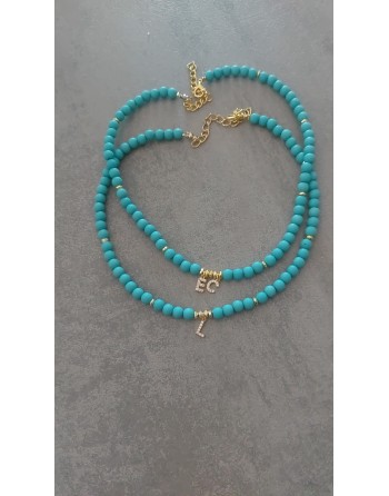 Collana turchese con lettere strass