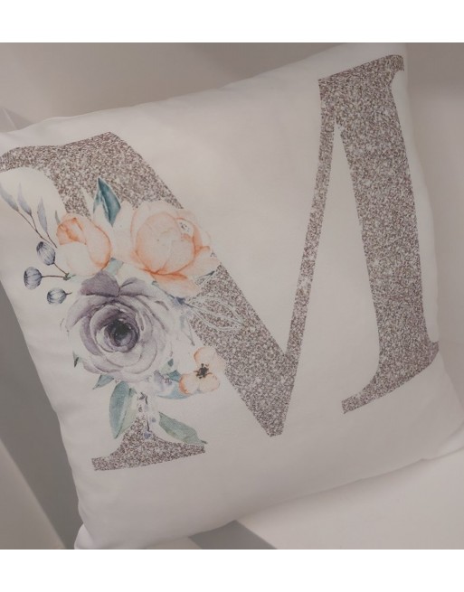 Cuscino 40x40  con imbottitura  personalizzato con lettera