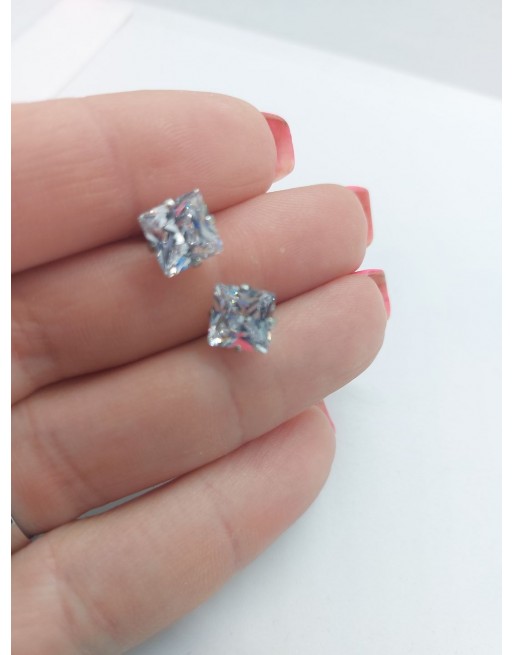 Orecchino  strass grande circa 1 cm