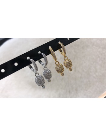 Orecchino cerchio con campanella strass