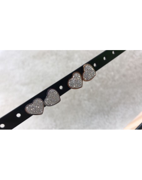 Orecchino lobo con cuori strass