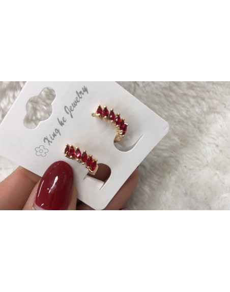 Orecchino lobo con strass rosso
