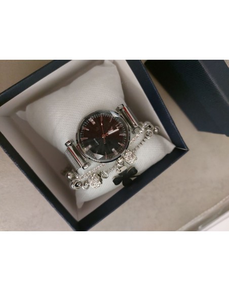 Orologio con bracciali