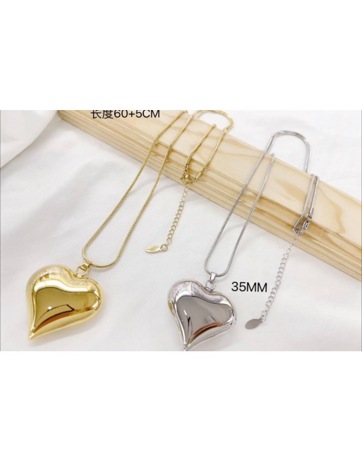 Collana misura 35 cm con cuore 3cm