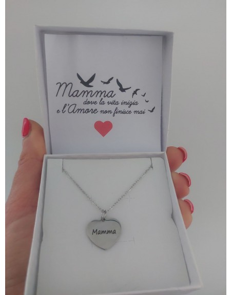 Scatola con frase personalizzata e ciondolo mamma
