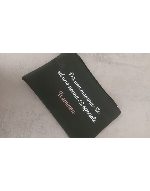 Pochette misura 15x25 con frase