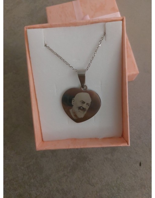 Collana con PadrePio   incisione laser
