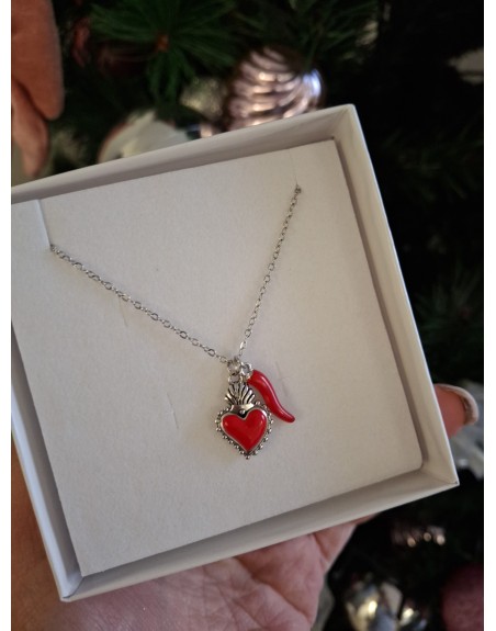 Collana cuore sacro e corno