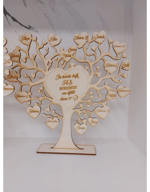 Alberello legno misura 20 cm con frase personalizzata e nomi bimbi