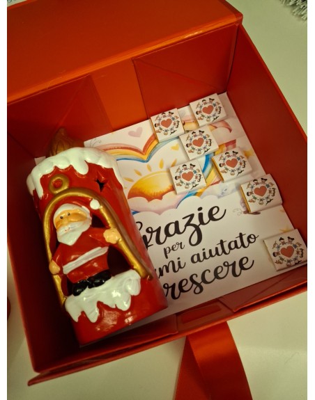 Box natale maestre con  candela  luminosa e cioccolatini