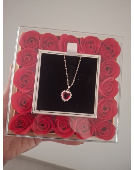 Box San Valentino  con collana Kate